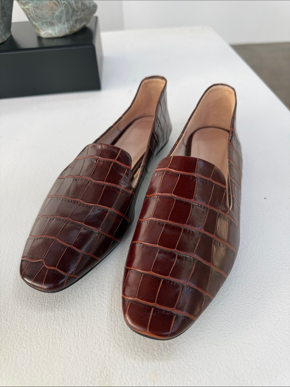 Zara Women’s Croc-Embossed Dark Brown Leather Slip-On Loafers